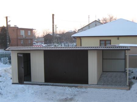 Garaż Premium z pomieszczeniem gospodarczym i wiatą boczną